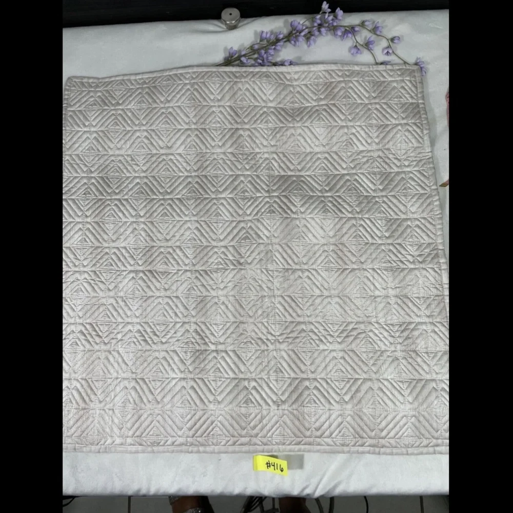 NEW Hotel Collection Woodrose Quilted 1 Euro‎ Sham